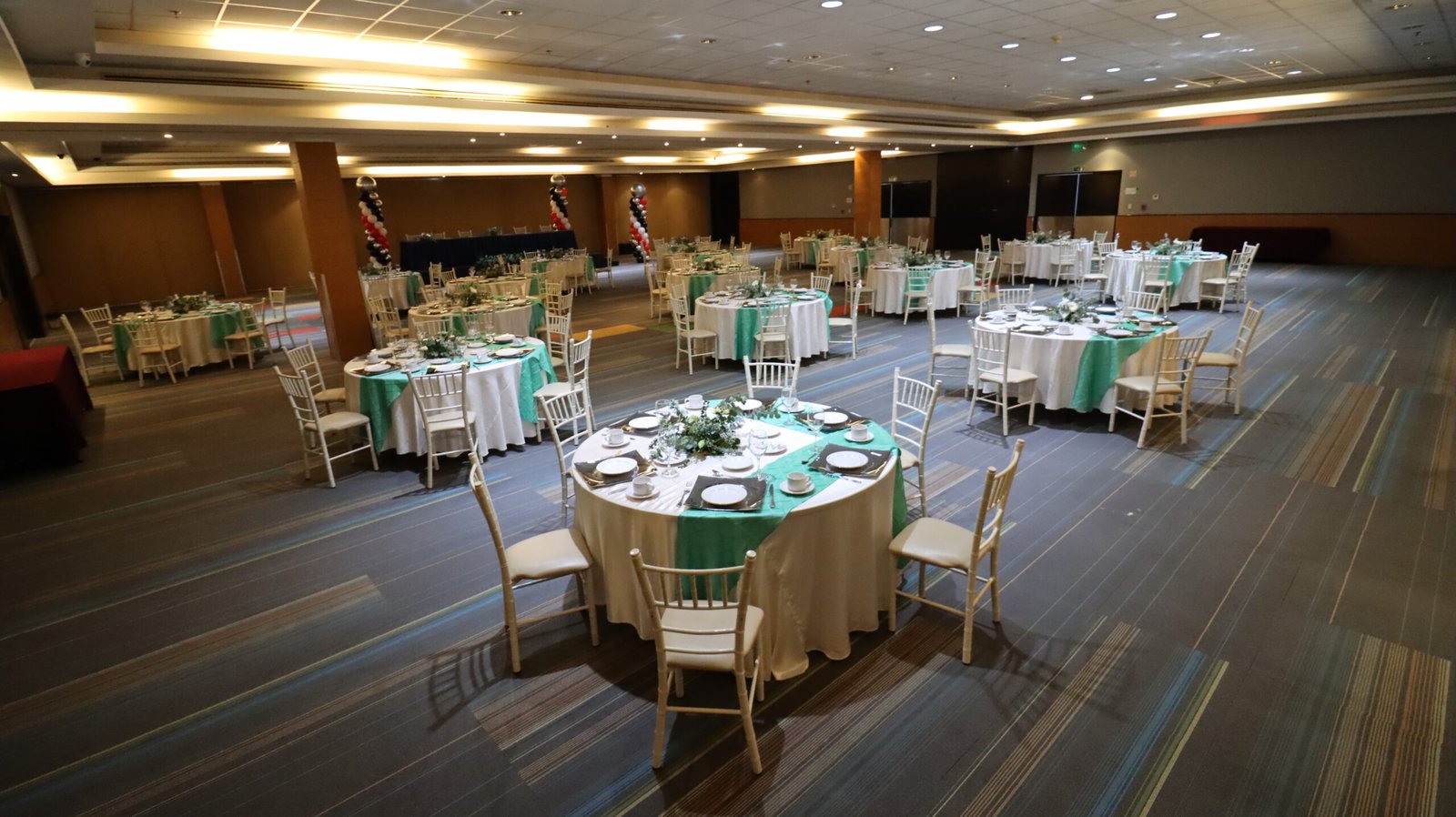 Salón 4 Hotel Tiser