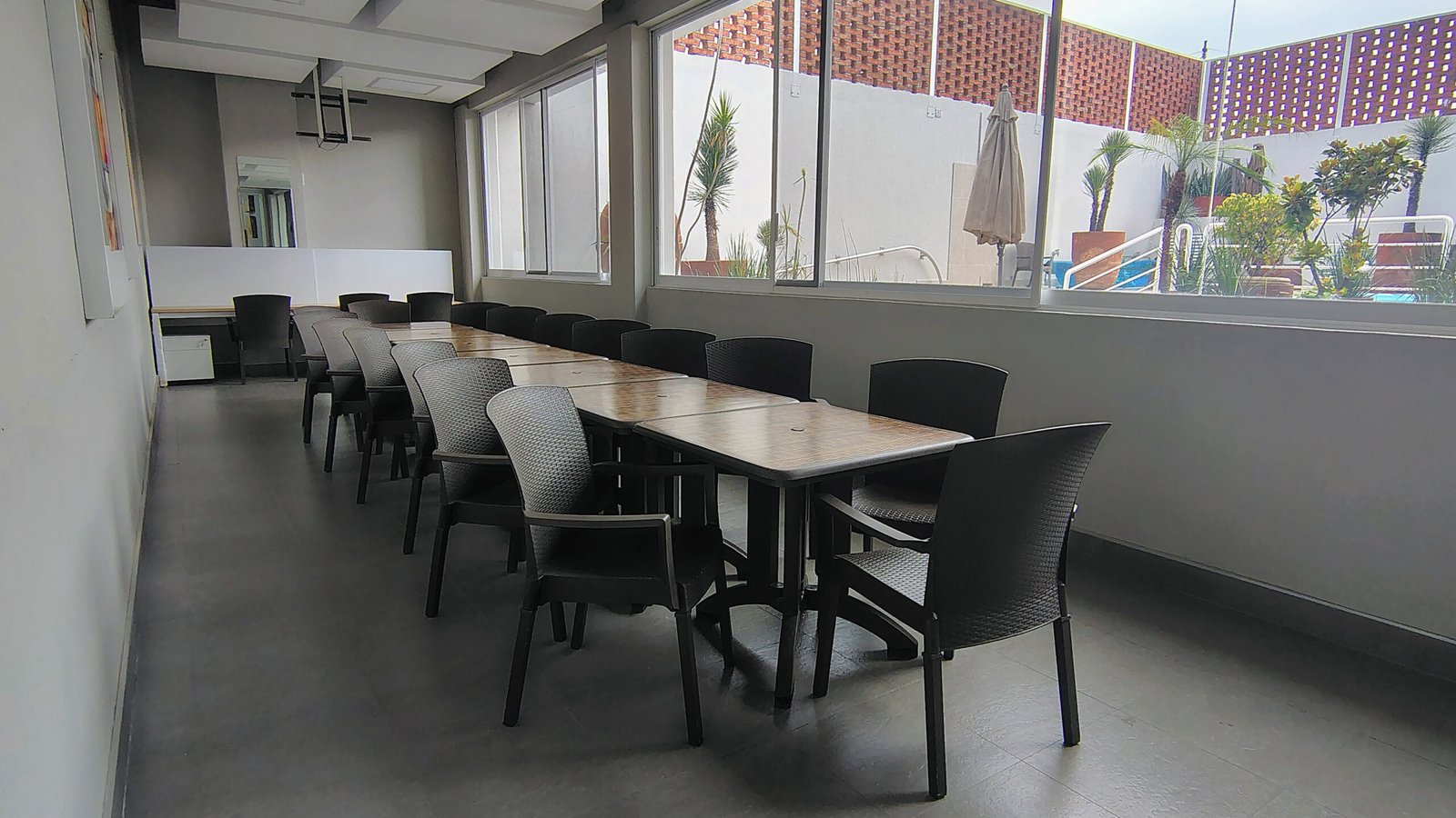 Hall 3 Terrace at Tiser Hotel